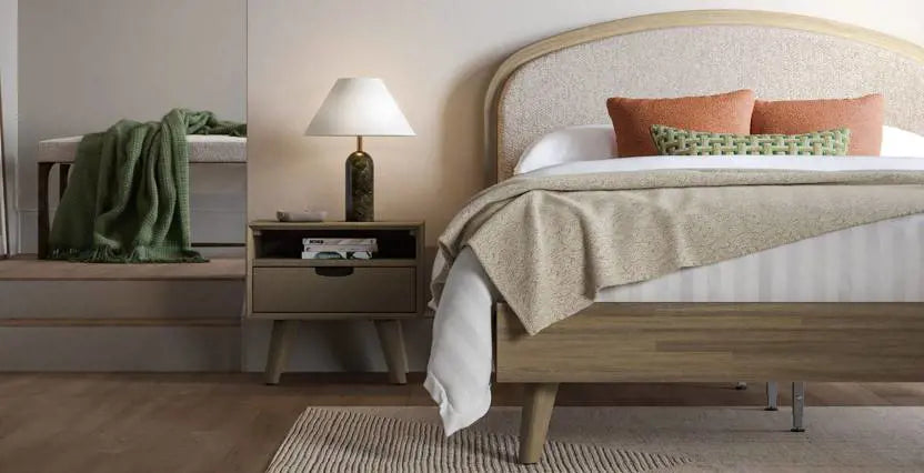 Saunder Bed Set