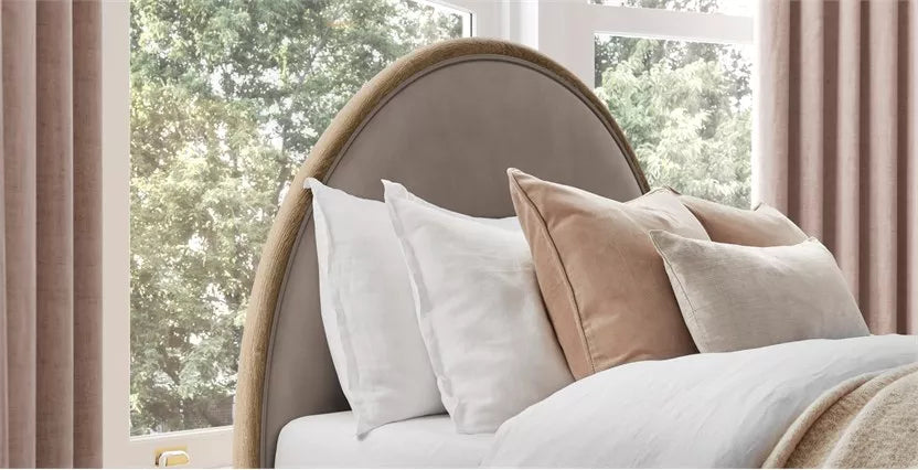 Saunder Bed Set