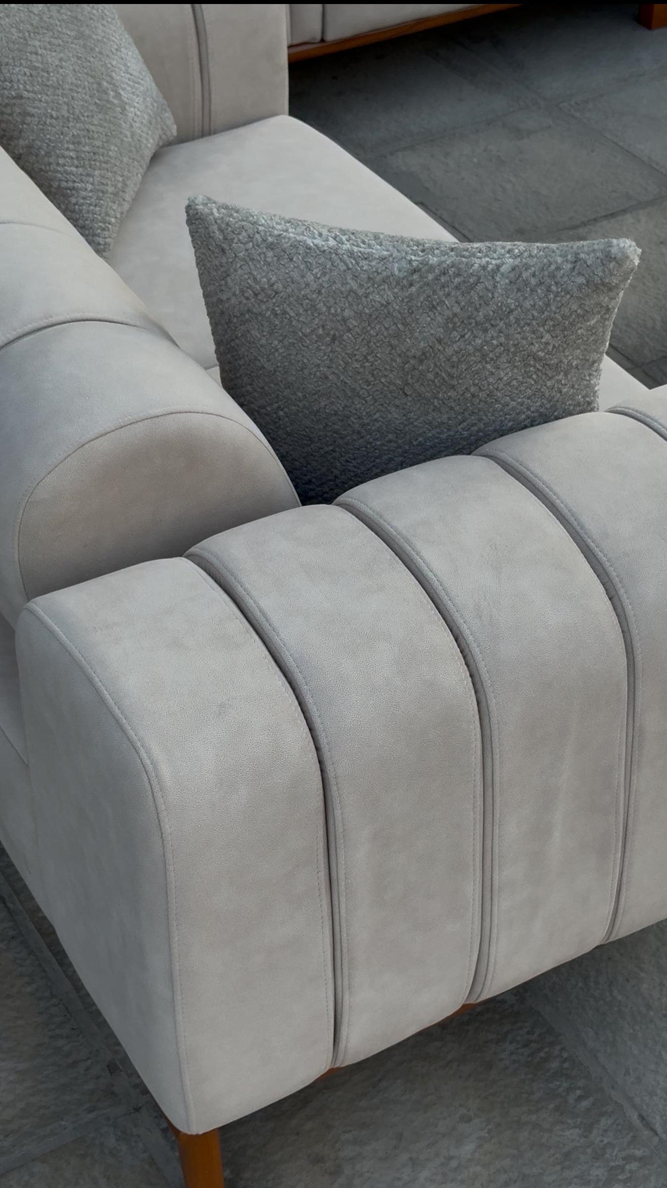 Veera Sofa Set